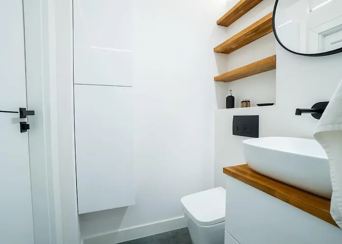 Wilcza In The Centre Of Apartament *